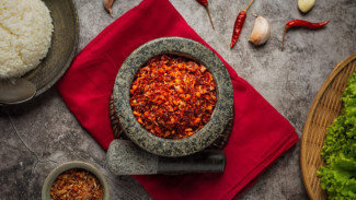 Resep Sambal Matah Khas Bali, Sensasi Pedas Segar yang Bikin Lahap Makan