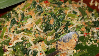 Resep Urap Sayur Versi Tumis yang Gurih dan Anti Basi, Cuma 20 Menit Langsung Matang