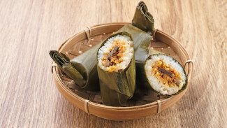 Resep Arem-Arem Ayam Suwir Pedas Khas Jawa yang Bikin Nagih Seharian