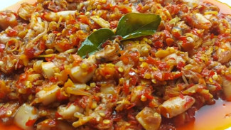 Resep Sambal Cumi Hitam Pedas Gurih Ala Rumahan