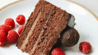 Cara Membuat Chocolate Cake Lembut dan Beraroma Cokelat yang Khas