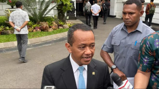 Tanggapi Isu Reshuffle Bahlil Pilih Santai dan Lempar Candaan ke Wartawan