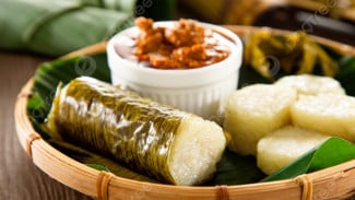 Lemang, Jejak Hangat di Bambu dan Bara Api