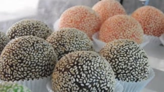 Onde-Onde, Manisnya Kebersamaan di Sore Hari