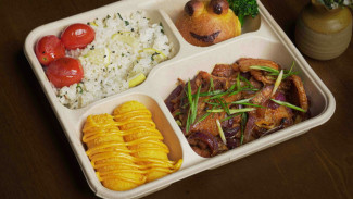 Pilihan Ide Menu Nasi Kotak Lebaran Premium untuk Orang Tersayang