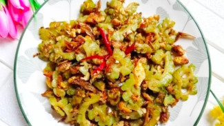 Resep Oseng Pare Telur yang Gurih, Cocok Sajikan dengan Nasi Putih