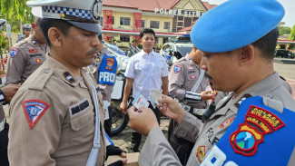 Kelengkapan dan Surat Kendaraan Polisi di Situbondo Turut Diperiksa Sebelum Turun Operasi Zebra