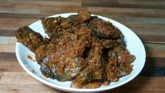 Resep Rendang Paru Padang yang Garing di Luar tapi Empuk di Dalam