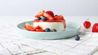 Resep Puding Susu Strawberry yang Segar, Lezat, dan Manis
