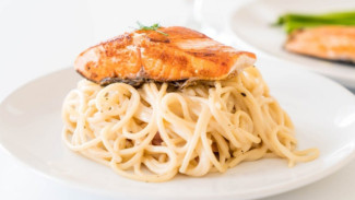 Resep Creamy Salmon Pasta, Hidangan Mewah dengan Rasa yang Sempurna