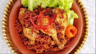 Ayam Serundeng, Hidangan Rumahan yang Menghadirkan Kenyamanan