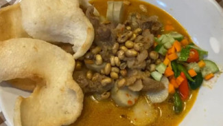 Resep Lontong Kari Sapi dengan Kuah Santan Gurih
