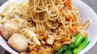 Bakso Thetelan, Gurihnya Bikin Lupa Pulang