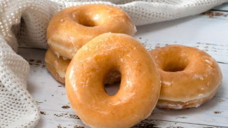 Resep Donat Glaze Sederhana! Hasilnya Lembut dan Glossy
