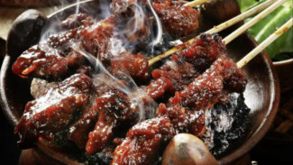 Cicipi Kenikmatan Sate Kambing Manis Tanpa Ribet