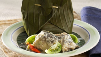 Botok Lele Bumbu Komplit, Dijamin Ludes di Meja Makan