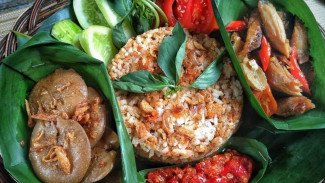Nasi Tutug Oncom, Kuliner Khas Sunda yang Lezat dan Mudah Dibuat