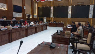 Komisi I DPRD Kota Probolinggo Soroti Penataan Swalayan, Pertimbangkan Revisi Perda nomor 10 tahun 2019