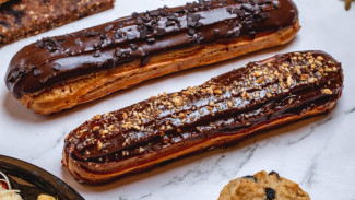 Resep Eclair Cokelat Anti Gagal, Kulit Kokoh Isian Melimpah