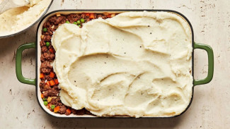 Resep Shepherd's Pie Rumahan Dengan Isian Daging Juicy