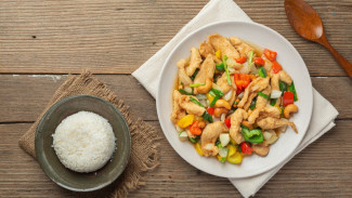 Salt Pepper Chicken Buat Menu Makan Siang Bergizi