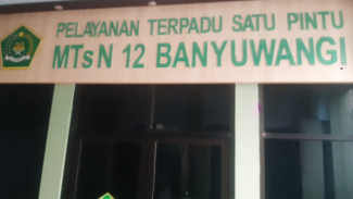 Program Makan Bergizi Gratis di MTsN 12 Banyuwangi Diduga Sajikan Makanan Basi