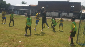 SDN 1 Bajulmati Juara Turnamen Madsandulangi 2026 Libas MI Al Ma’arif 1-0 di Final
