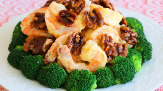 Resep Honey Walnut Shrimp yang Manis dan Krispi Ala Restoran Chinese Food