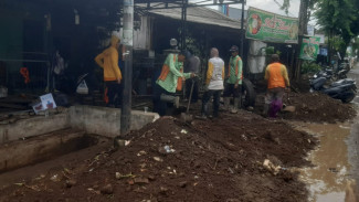 Normalisasi Drainase Desa Bajulmati Dituding Tebang Pilih, Warga Protes Keras!
