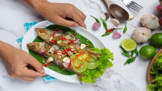 Resep Ikan Kembung Bakar Sambal Colo Colo Yang Pedas Segar