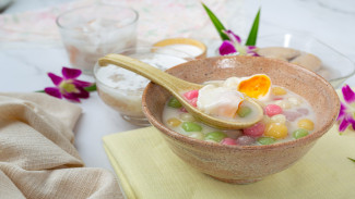 Berbuka Puasa Dengan Takjil Minuman Segar Ala Chef Devina Es Teler Ngopi Jelly