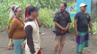 Aksi Boikot Sekdes Sumber Kencono, Moch As’ad Rugikan Busairi Hingga 1 Miliar Rupiah