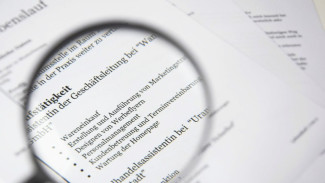 CV ATS Friendly Untuk Fresh Graduate, Tips Menarik Perhatian HR Dan Lolos Seleksi ATS