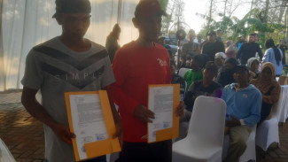 Kebahagiaan 33 KK Penghuni Perkebunan Kapuk di Alasbuluh, Hasil Kerja Sama Berbagai Pihak