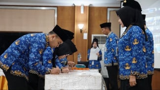 Berapa Gaji PNS? Ini Rincian Gaji Pokok dan Tunjangan Lengkap Berdasarkan Golongan