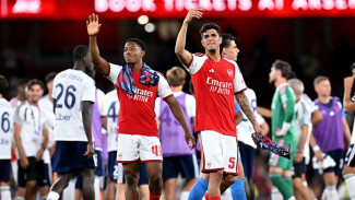 Arsenal Tutup Pramusim dengan Kemenangan atas Como 1907