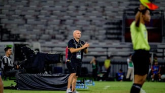 Hadapi Penang FC di GBT, Bernardo Tavares Targetkan Persebaya Menang