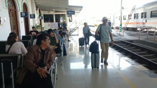 HUT RI Bikin Kereta Ramai, 91 Ribu Penumpang Tercatat di Daop 9 Jember