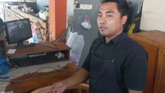 Pesan 4 Nasi Kotak, Pria Ini Malah Bawa Kabur 2 HP dari Rumah Makan di Probolinggo
