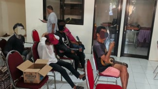 13 PMKS Terjaring Operasi di Probolinggo, Ada Manusia Silver hingga Power Rangers