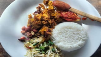 Resep Rahasia dan Cara Pembuatan Nasi Campur Bali Istimewa