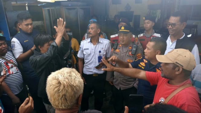 Kapolsek KP3 dan Kepala BPTD lakukan mediasi bersama sopir