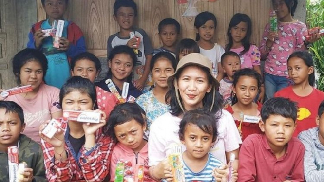 Komunitas gerakan gigi Bali sehat yang dicetuskan oleh Komang Ayu