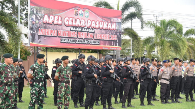 Personel Apel Gabungan TNI - Polri