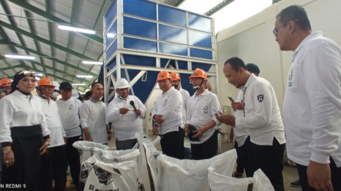 Pabrik pupuk organik milik Pemkab Jember