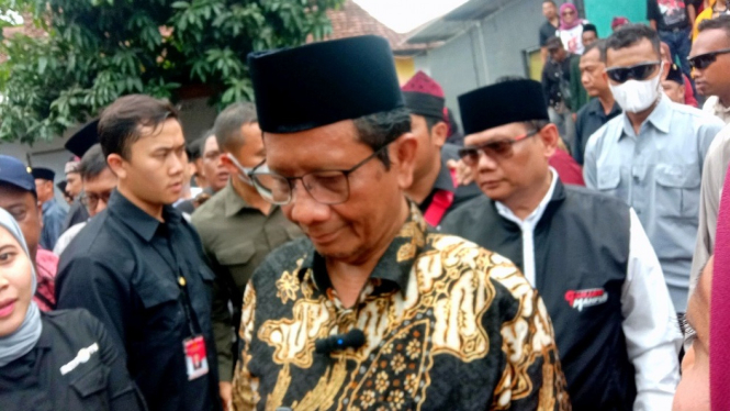 Mahfud MD kunjungi nelayan dan petani di Muncar