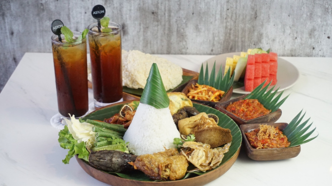 Indonesian rijsttafel yang cocok dinikmati untuk 2 orang
