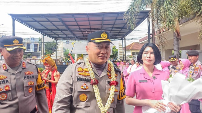 Kapolresta Banyuwangi Kombes Pol Nanang saat baru tiba di Mapolresta