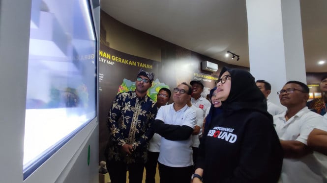 Bupati Ipuk Dipuji UNESCO dan Gubernur NTB Berkat Geopark Ijen Banyuwangi: Sebuah Kisah Inspiratif Pengembangan Berkelanjutan