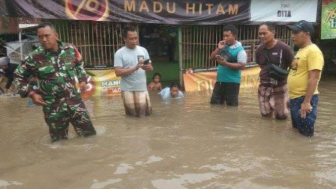 Banjir rendam puluhan rumah warga di Panarukan